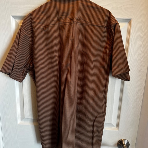 Lrg short sleeve button up - L - Picture 2 of 4